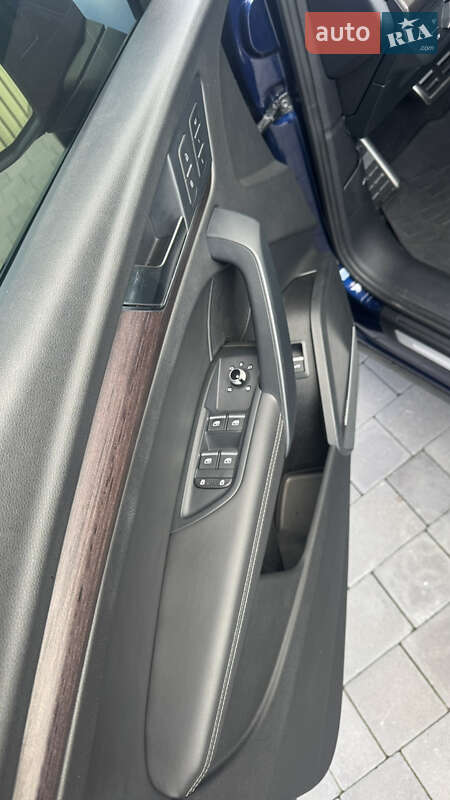 Позашляховик / Кросовер Audi Q5 2021 в Києві