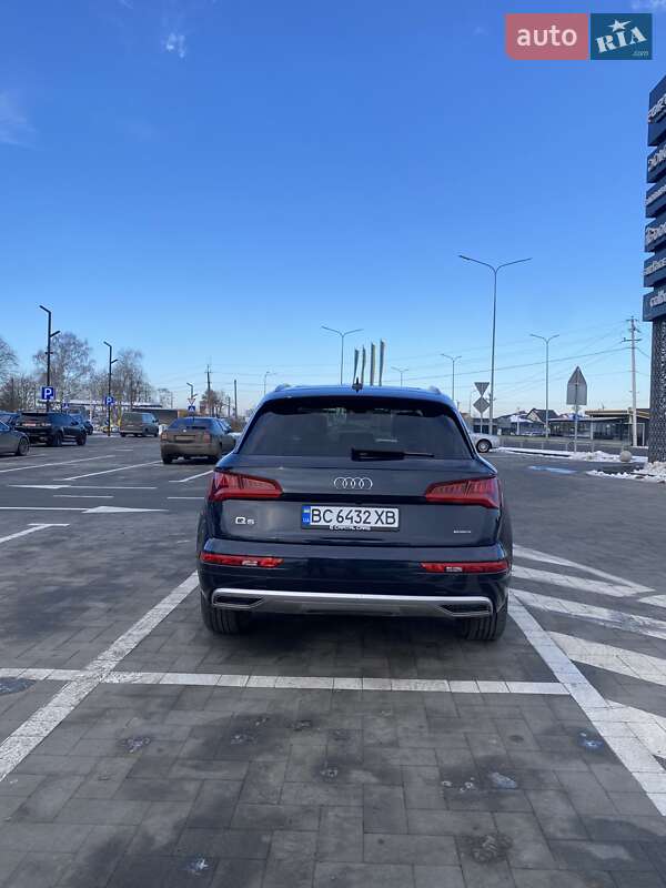 Внедорожник / Кроссовер Audi Q5 2019 в Луцке