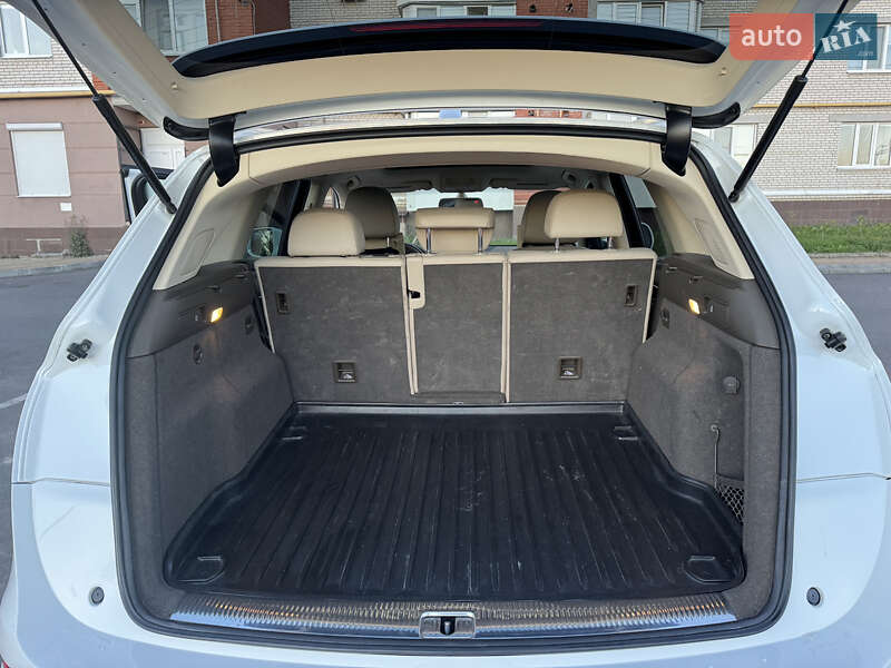 Внедорожник / Кроссовер Audi Q5 2014 в Тернополе