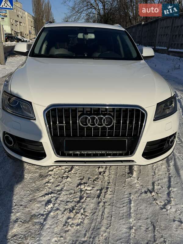 Внедорожник / Кроссовер Audi Q5 2013 в Киеве