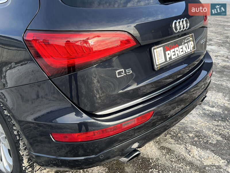 Позашляховик / Кросовер Audi Q5 2015 в Києві