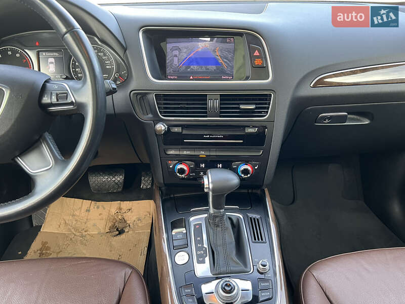 Позашляховик / Кросовер Audi Q5 2015 в Києві