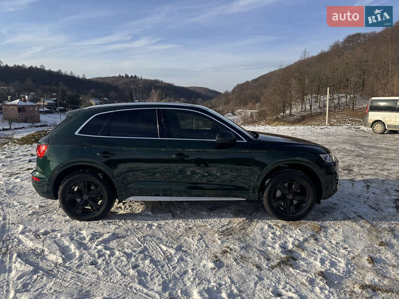 Внедорожник / Кроссовер Audi Q5 2017 в Львове