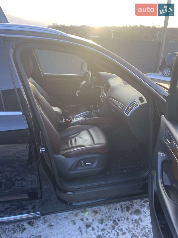 Внедорожник / Кроссовер Audi Q5 2016 в Львове