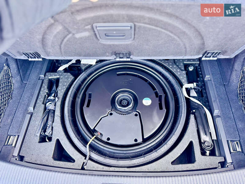 Позашляховик / Кросовер Audi Q5 2018 в Києві фото 71 Позашляховик / Кросовер Audi Q5 2018 в Києві