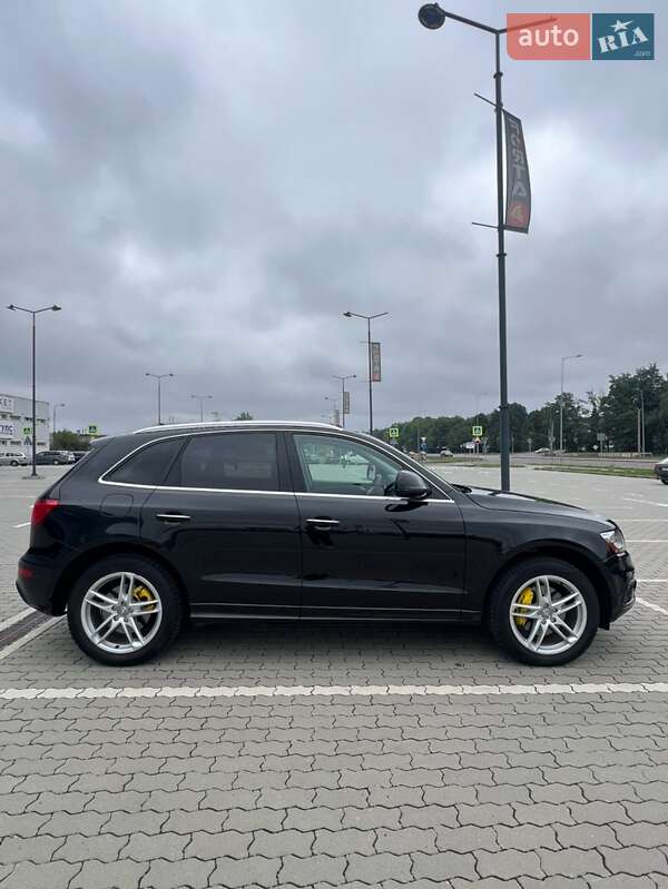 Позашляховик / Кросовер Audi Q5 2015 в Львові
