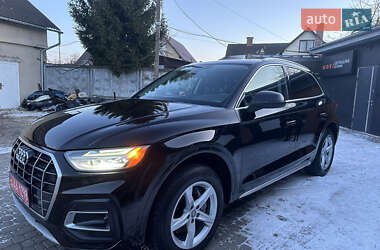 Позашляховик / Кросовер Audi Q5 2021 в Володимирі