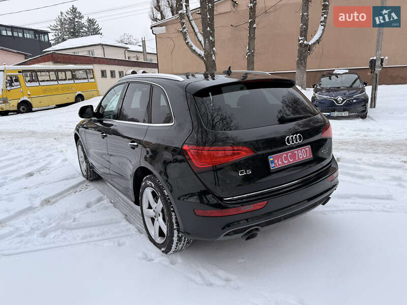 Позашляховик / Кросовер Audi Q5 2016 в Львові