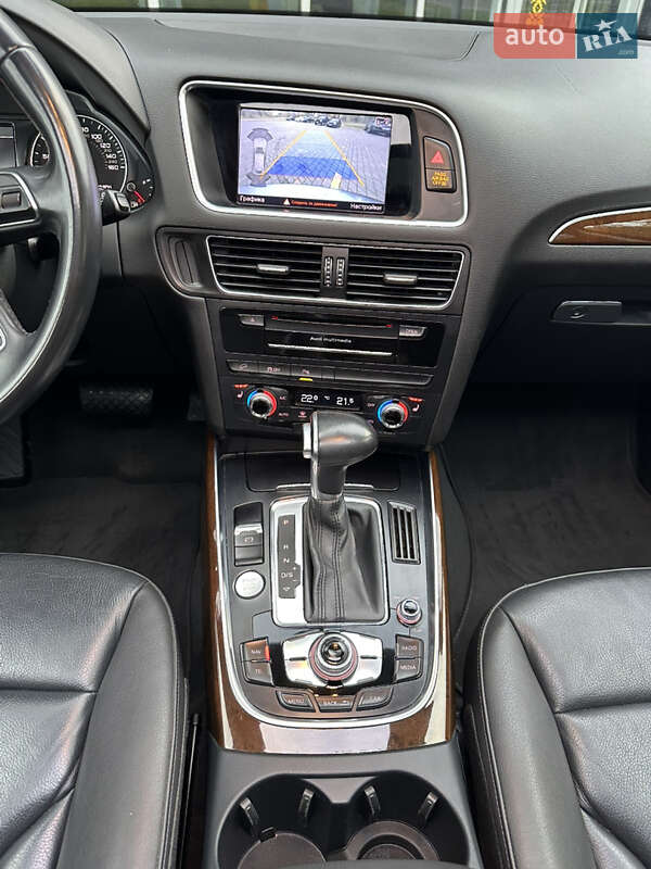 Внедорожник / Кроссовер Audi Q5 2015 в Стрые