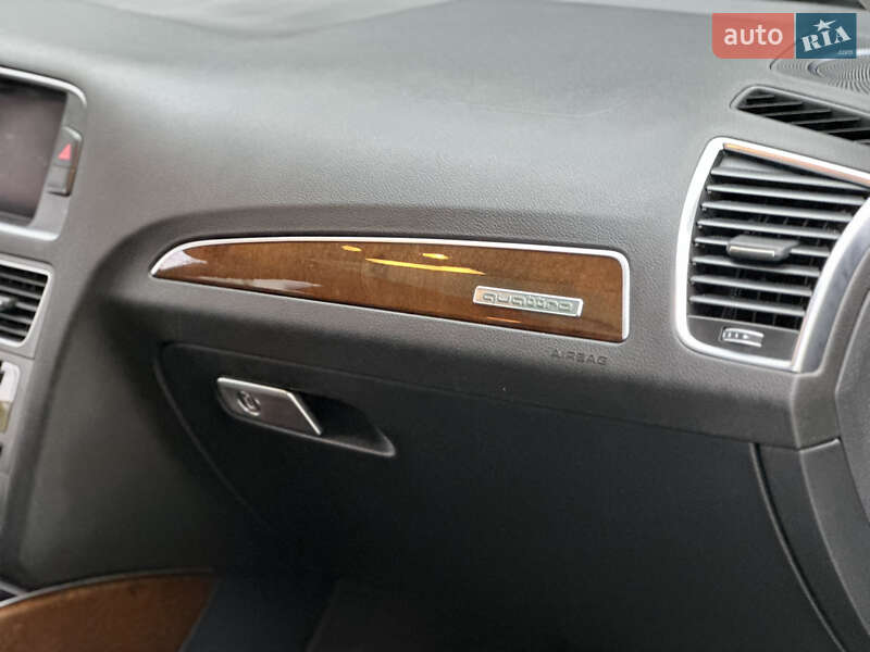 Внедорожник / Кроссовер Audi Q5 2015 в Стрые