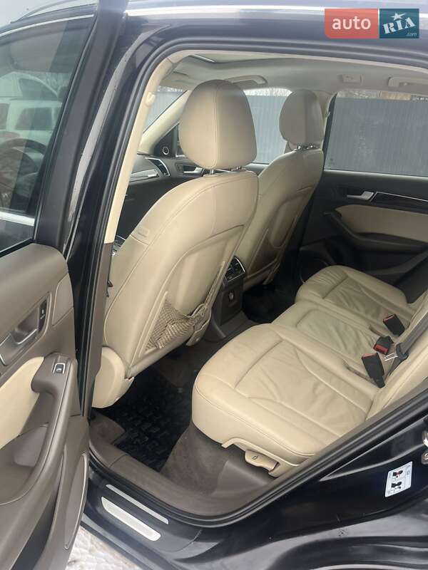 Внедорожник / Кроссовер Audi Q5 2014 в Ровно