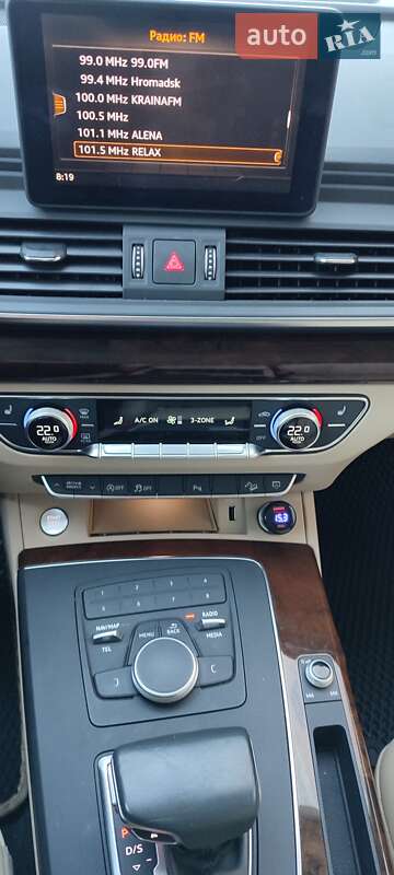 Позашляховик / Кросовер Audi Q5 2017 в Києві