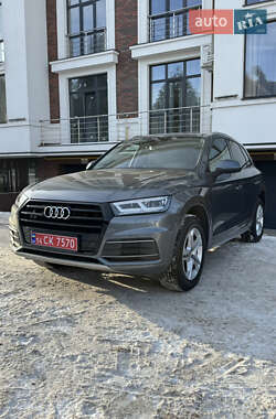 Позашляховик / Кросовер Audi Q5 2018 в Львові