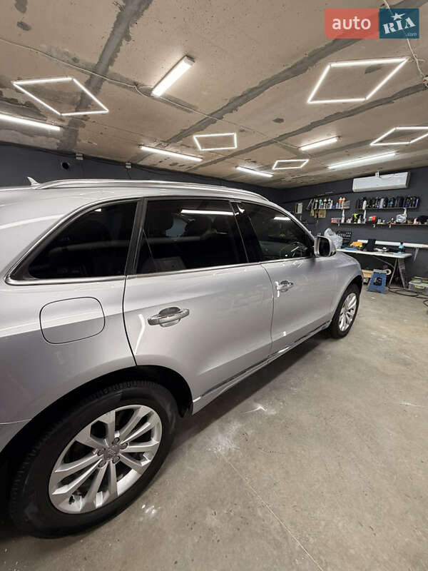 Внедорожник / Кроссовер Audi Q5 2015 в Львове фото 10 Внедорожник / Кроссовер Audi Q5 2015 в Львове