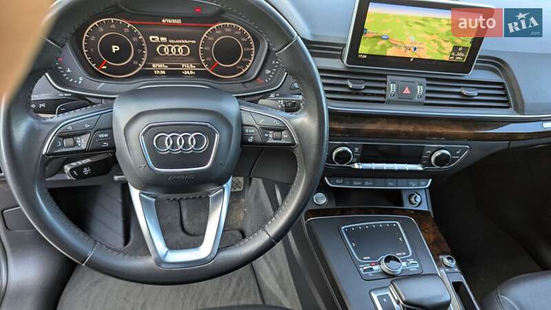 Внедорожник / Кроссовер Audi Q5 2017 в Золочеве