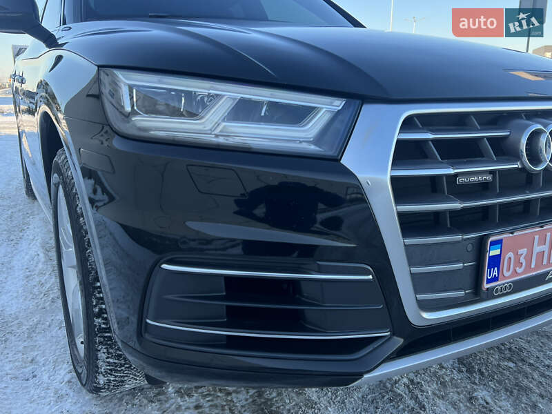 Внедорожник / Кроссовер Audi Q5 2017 в Луцке