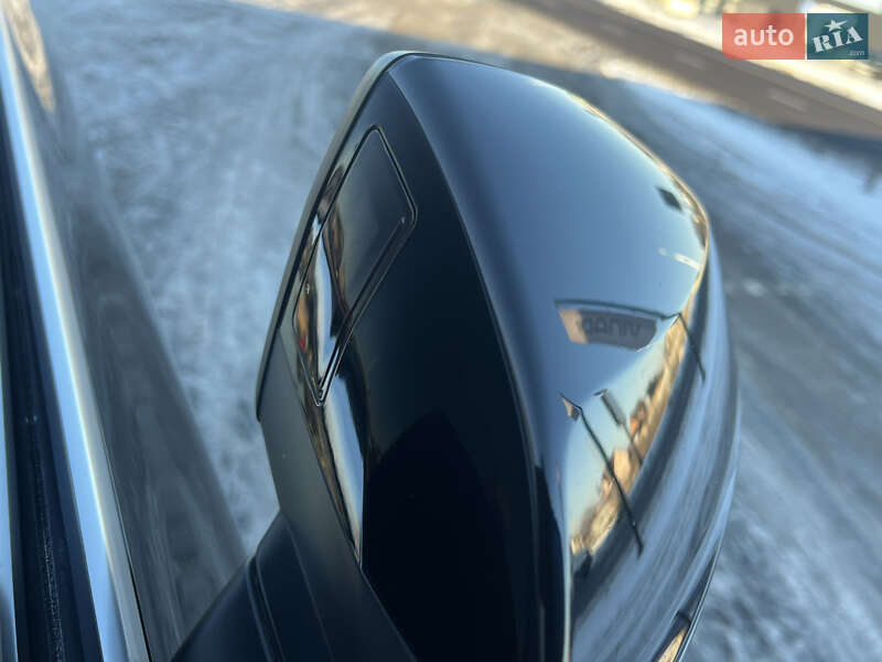 Внедорожник / Кроссовер Audi Q5 2017 в Луцке