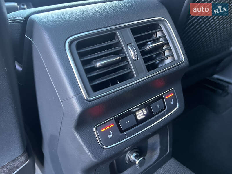 Внедорожник / Кроссовер Audi Q5 2017 в Луцке