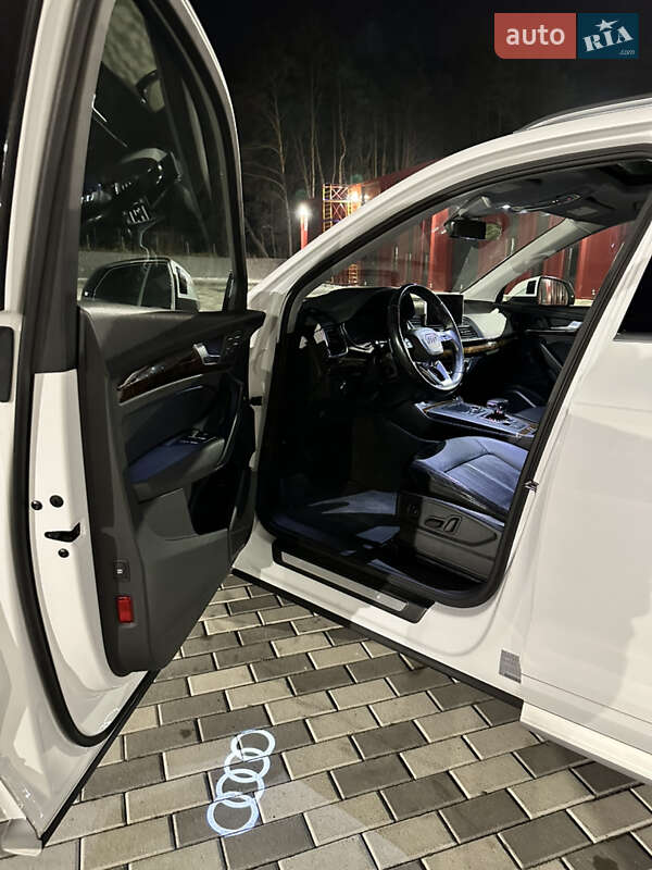 Внедорожник / Кроссовер Audi Q5 2018 в Львове