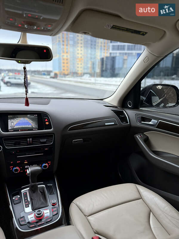 Внедорожник / Кроссовер Audi Q5 2013 в Киеве