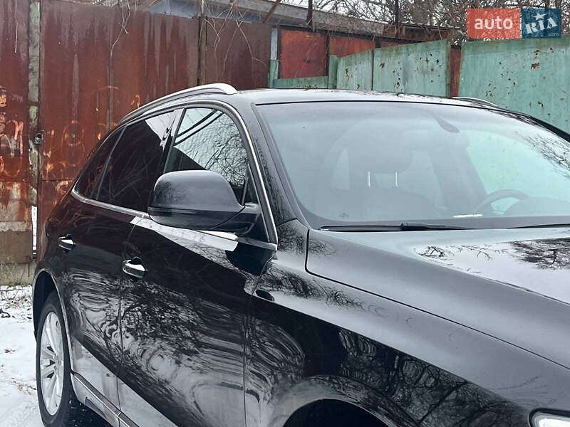 Внедорожник / Кроссовер Audi Q5 2015 в Киеве