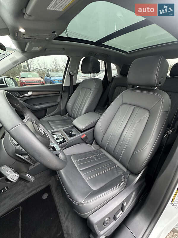 Внедорожник / Кроссовер Audi Q5 2022 в Белогородке