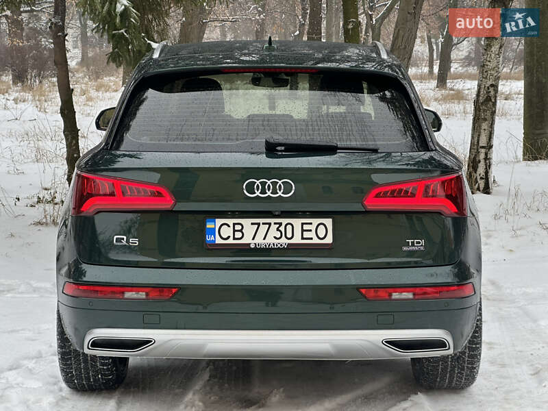 Позашляховик / Кросовер Audi Q5 2017 в Києві