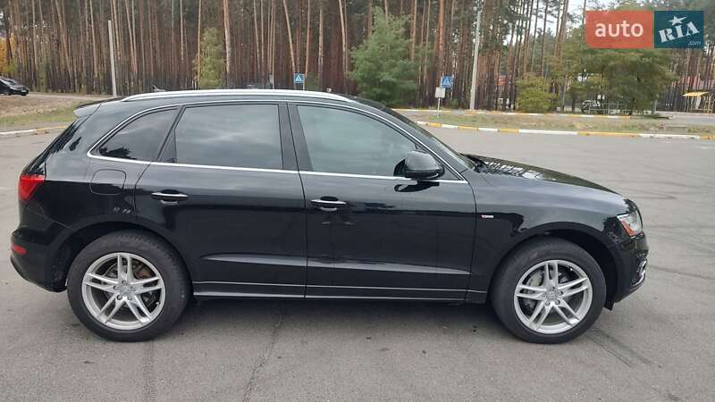 Внедорожник / Кроссовер Audi Q5 2017 в Ирпене