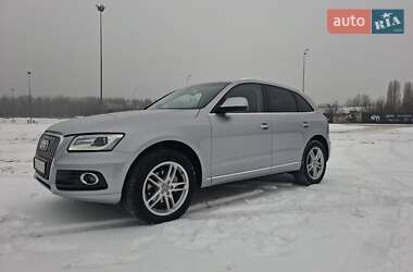Позашляховик / Кросовер Audi Q5 2016 в Києві