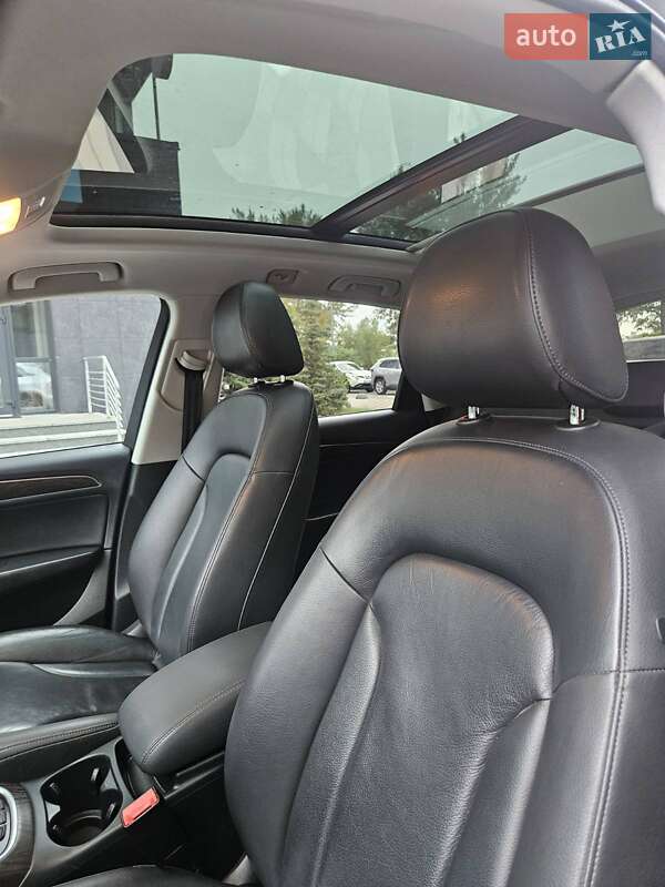 Внедорожник / Кроссовер Audi Q5 2016 в Киеве