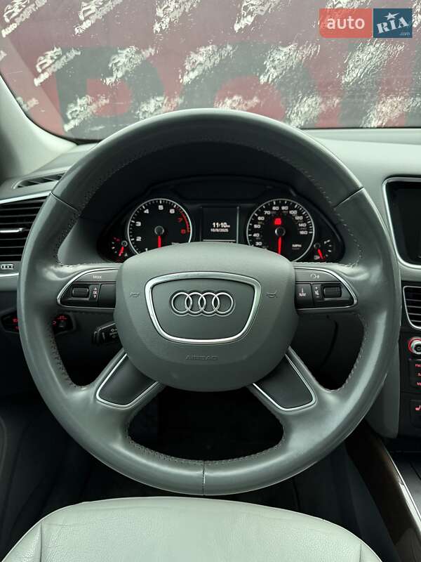 Внедорожник / Кроссовер Audi Q5 2013 в Сумах