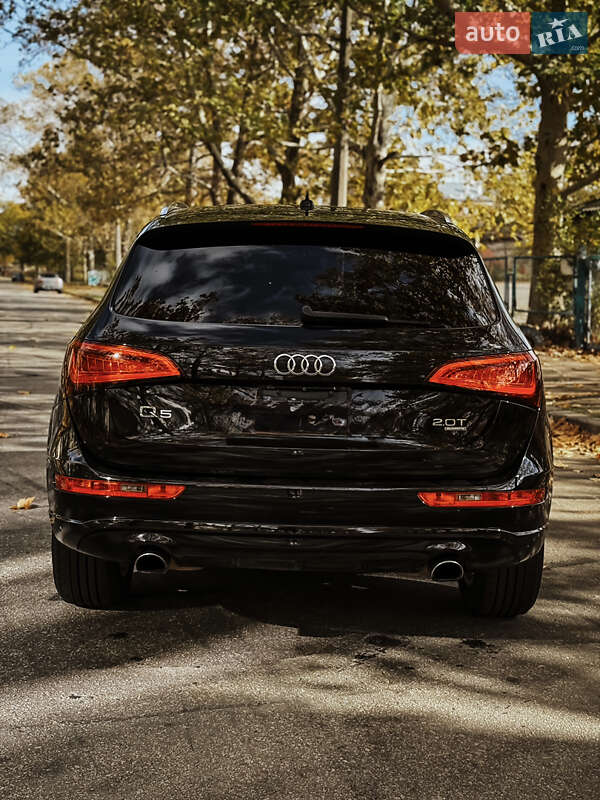Позашляховик / Кросовер Audi Q5 2014 в Миколаєві