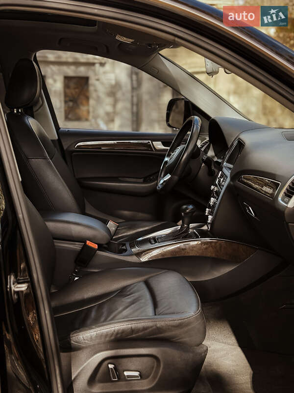 Позашляховик / Кросовер Audi Q5 2014 в Миколаєві