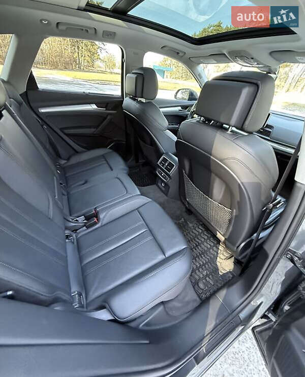 Внедорожник / Кроссовер Audi Q5 2018 в Львове фото 13 Внедорожник / Кроссовер Audi Q5 2018 в Львове