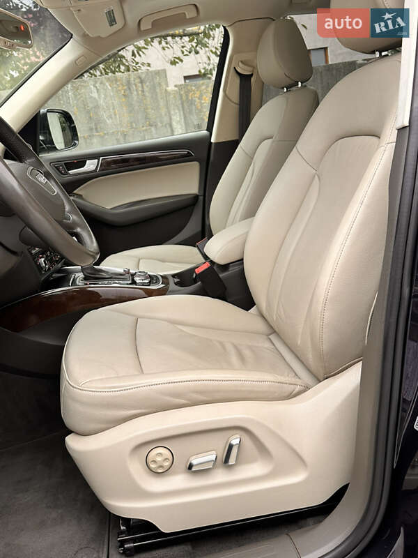 Внедорожник / Кроссовер Audi Q5 2016 в Львове