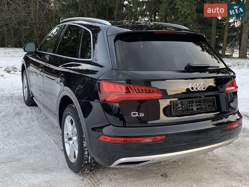 Внедорожник / Кроссовер Audi Q5 2018 в Ивано-Франковске фото 14 Внедорожник / Кроссовер Audi Q5 2018 в Ивано-Франковске