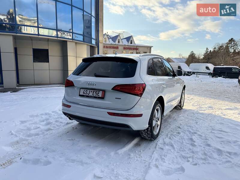Внедорожник / Кроссовер Audi Q5 2016 в Черновцах