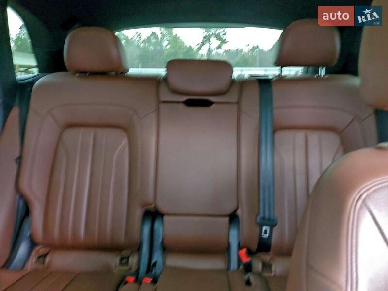 Внедорожник / Кроссовер Audi Q5 2019 в Ивано-Франковске