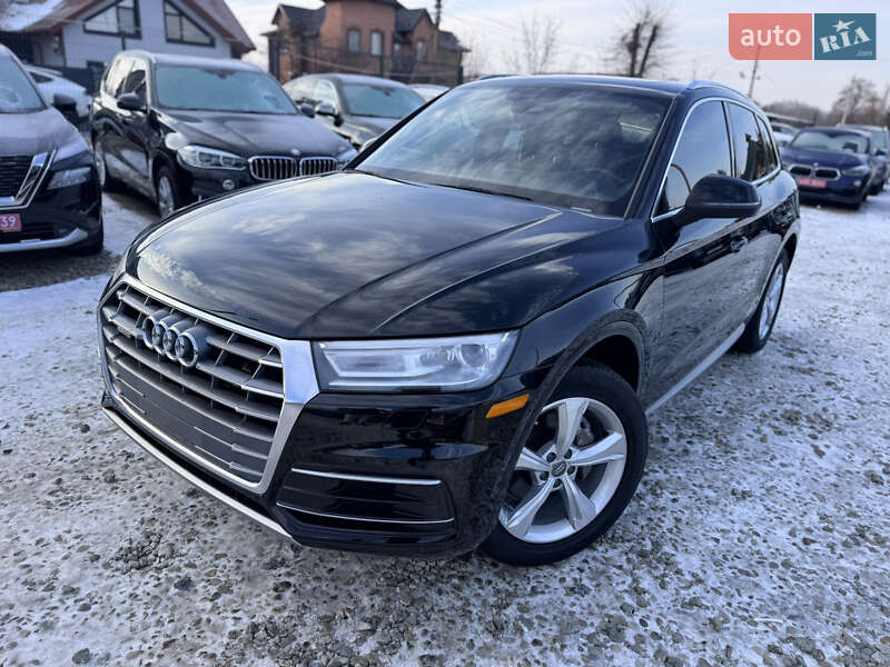 Внедорожник / Кроссовер Audi Q5 2020 в Ивано-Франковске