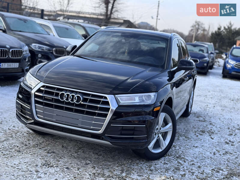 Внедорожник / Кроссовер Audi Q5 2020 в Ивано-Франковске