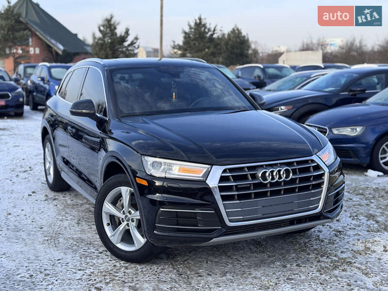 Внедорожник / Кроссовер Audi Q5 2020 в Ивано-Франковске