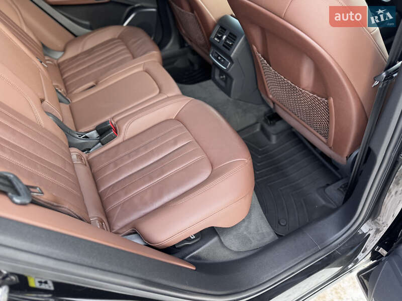 Внедорожник / Кроссовер Audi Q5 2020 в Ивано-Франковске