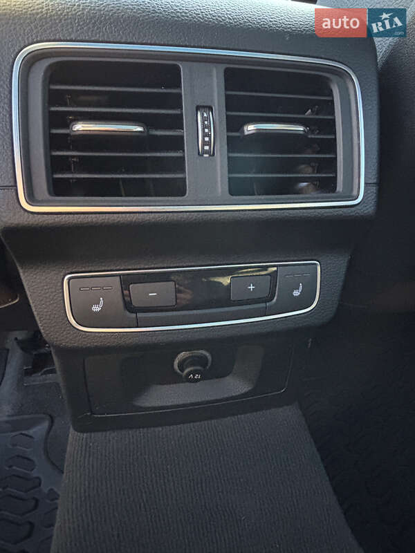 Внедорожник / Кроссовер Audi Q5 2017 в Дрогобыче