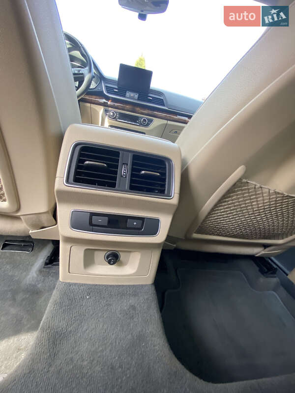 Внедорожник / Кроссовер Audi Q5 2018 в Виннице