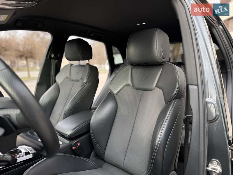 Внедорожник / Кроссовер Audi Q5 2020 в Днепре фото 13 Внедорожник / Кроссовер Audi Q5 2020 в Днепре
