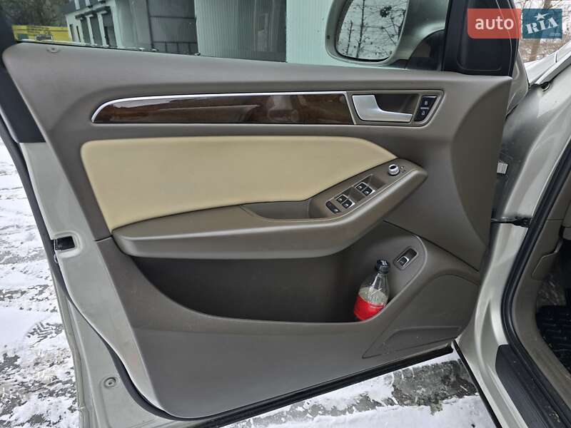 Внедорожник / Кроссовер Audi Q5 2013 в Харькове