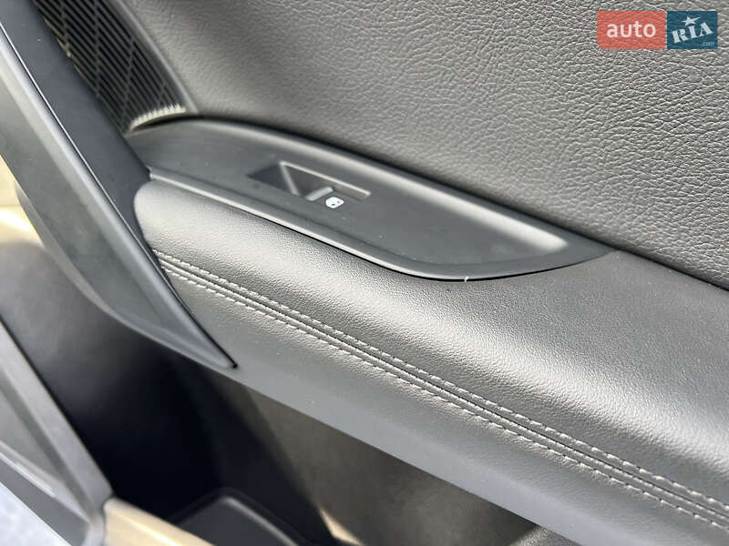 Внедорожник / Кроссовер Audi Q5 2019 в Киеве