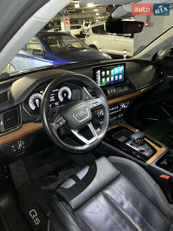 Внедорожник / Кроссовер Audi Q5 2022 в Харькове