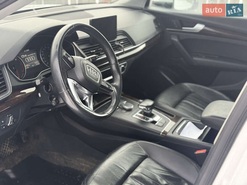 Внедорожник / Кроссовер Audi Q5 2018 в Львове