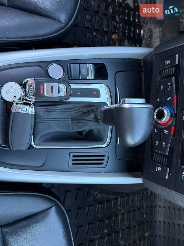 Внедорожник / Кроссовер Audi Q5 2016 в Киеве